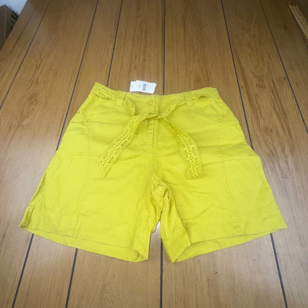 J.Jill Women Petite Avocado Yellow Linen‎ Blend Belted Shorts Size 6